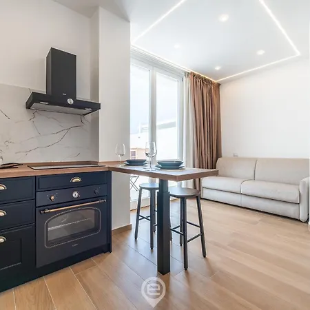 Daire Stylish Terrace