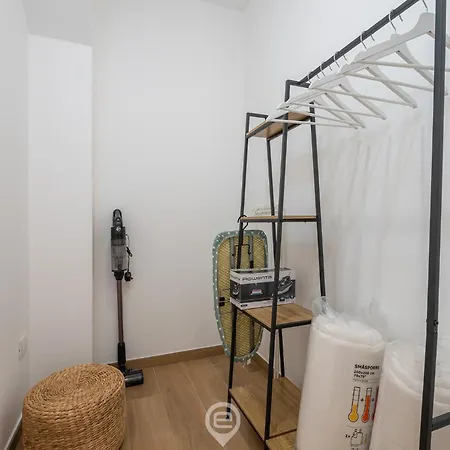 Stylish Terrace Daire Cagliari